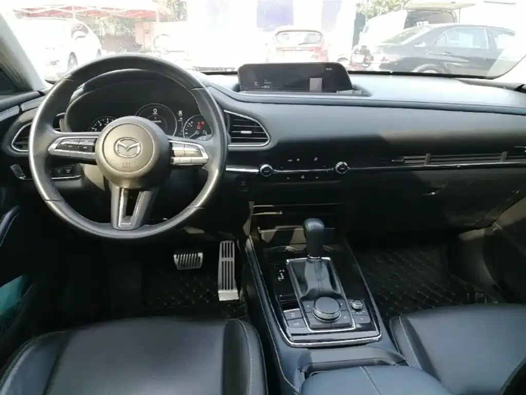 Mazda CX-30 2021 из CN, фото 4