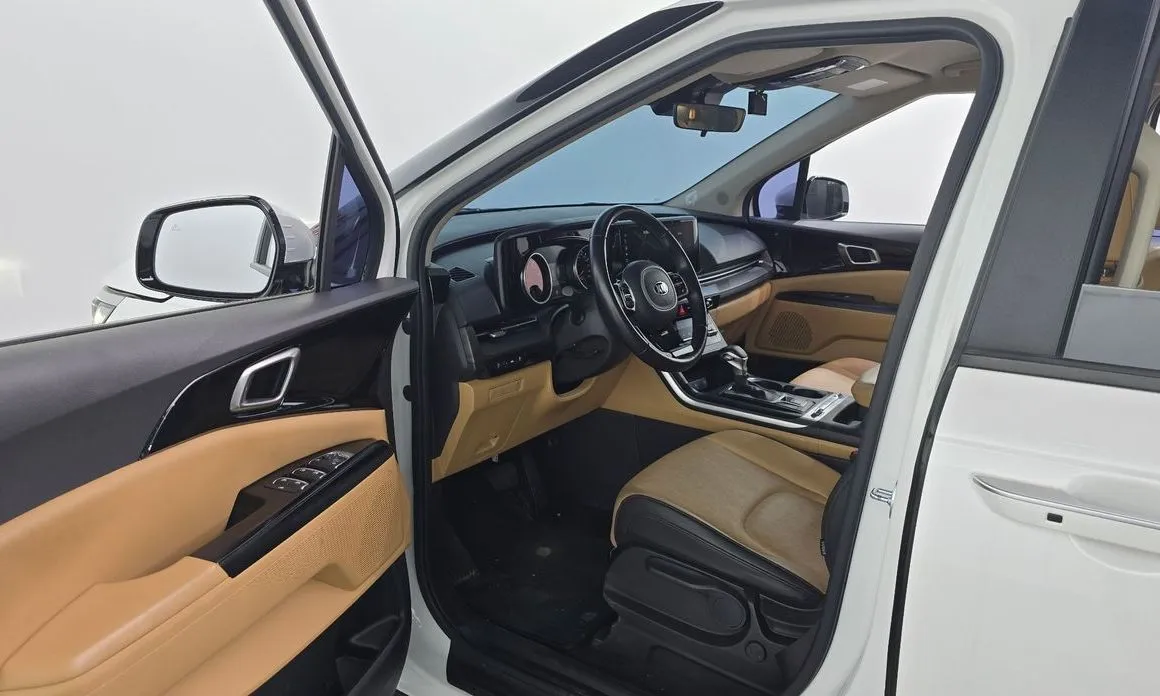 Kia Carnival 2021 из KR, фото 2