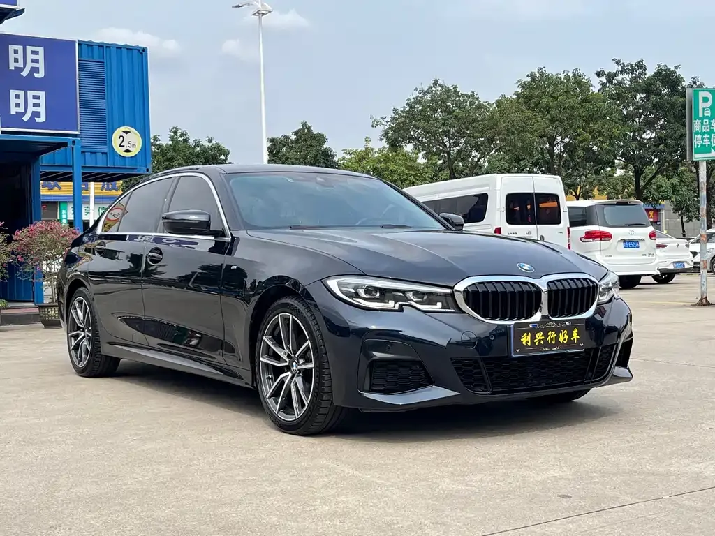 BMW 3 Series 2022 из CN, фото 7