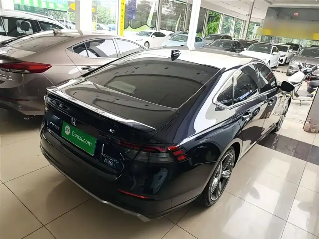 Honda Accord — фото 5