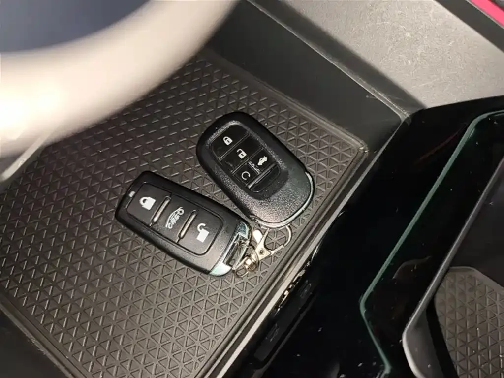 Honda Accord — фото 10