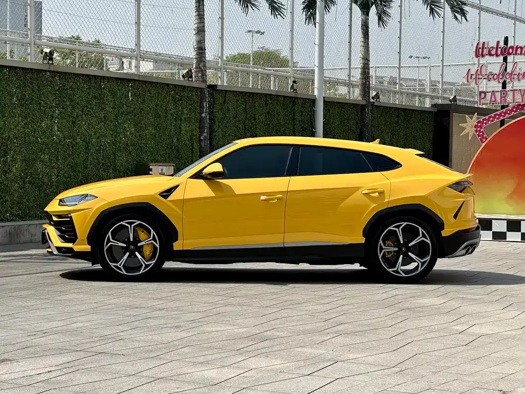 Lamborghini Urus — фото 5