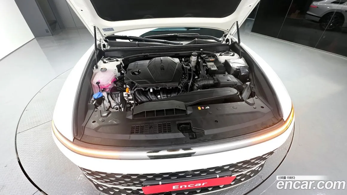 Hyundai Grandeur — фото 9