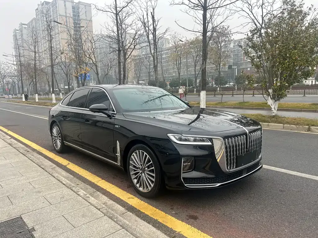 Hongqi H9 — фото 9