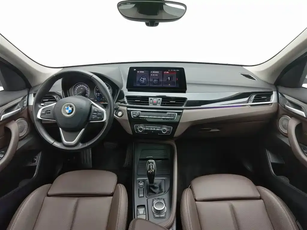 BMW X1 2021 из CN, фото 8