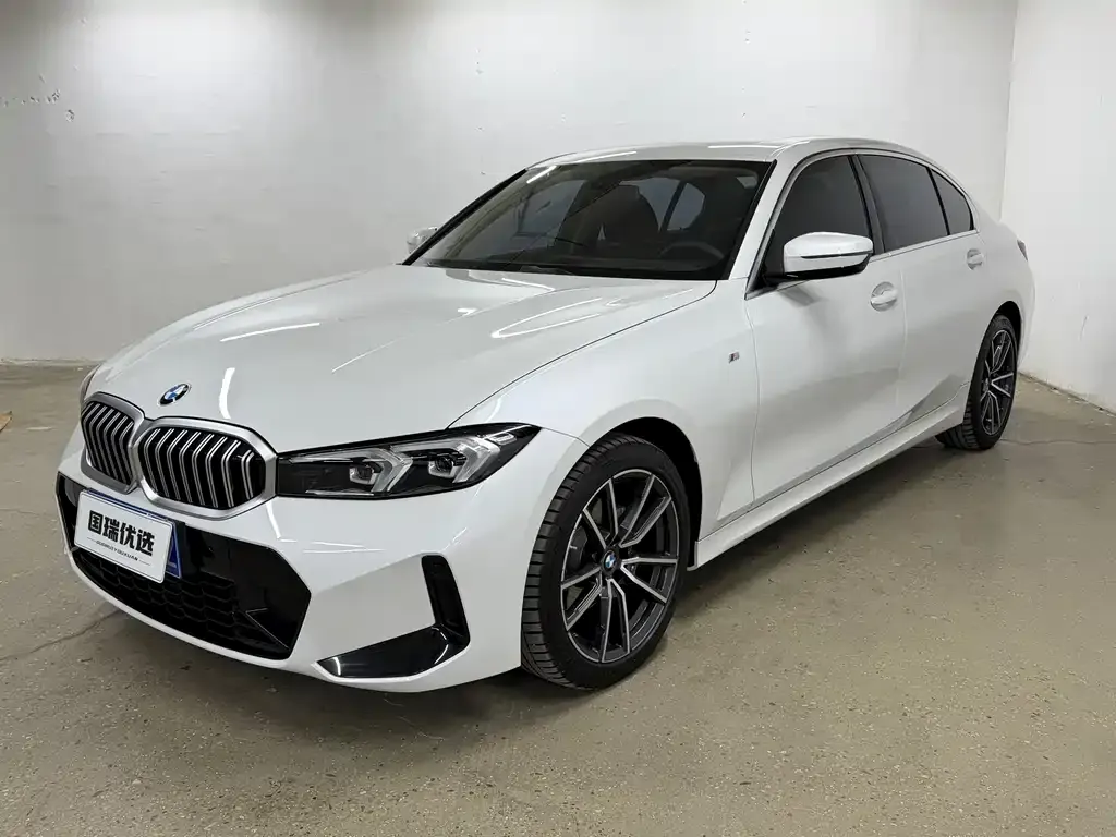 BMW 3 Series — фото 1