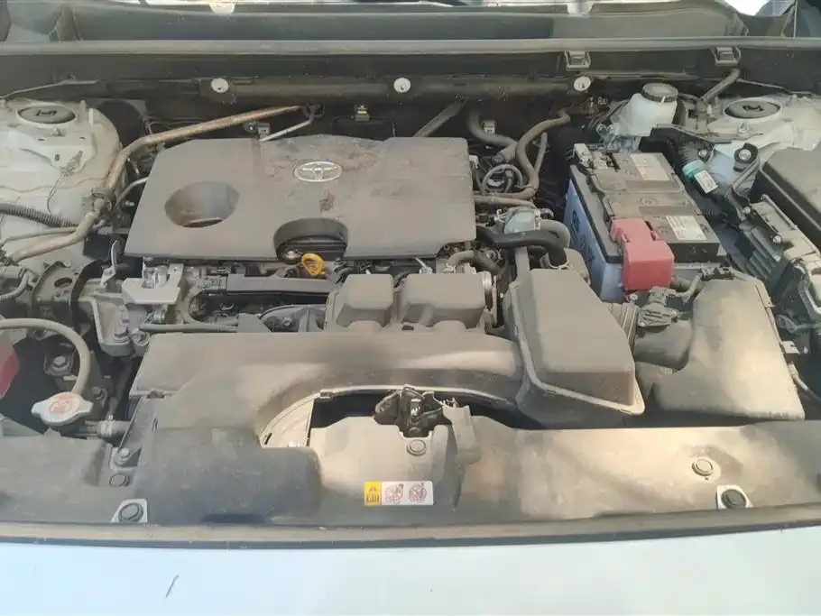 Toyota RAV4 2025 из CN, фото 5