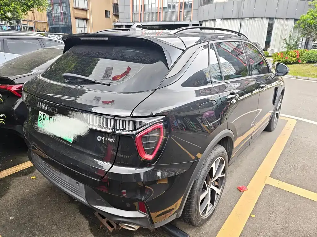 Lynk & Co 01 EM-P 2022 из CN, фото 10