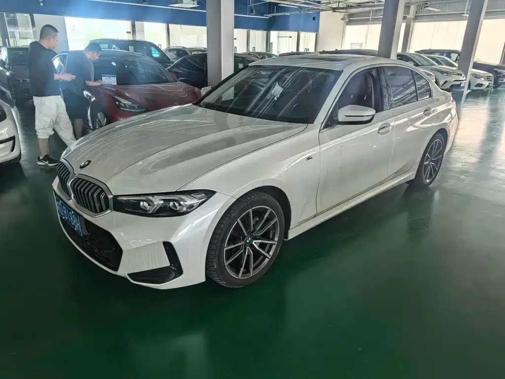 BMW 3 Series — фото 1