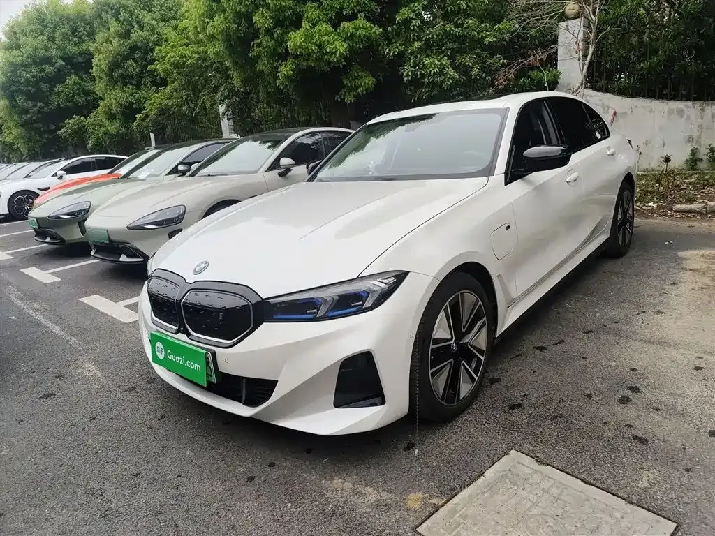 BMW i3 — фото 10