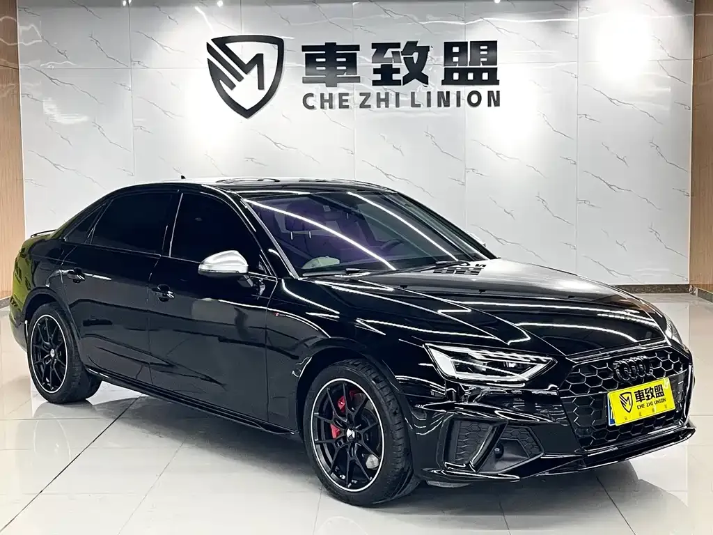 Audi A4L 2023 из CN, фото 8
