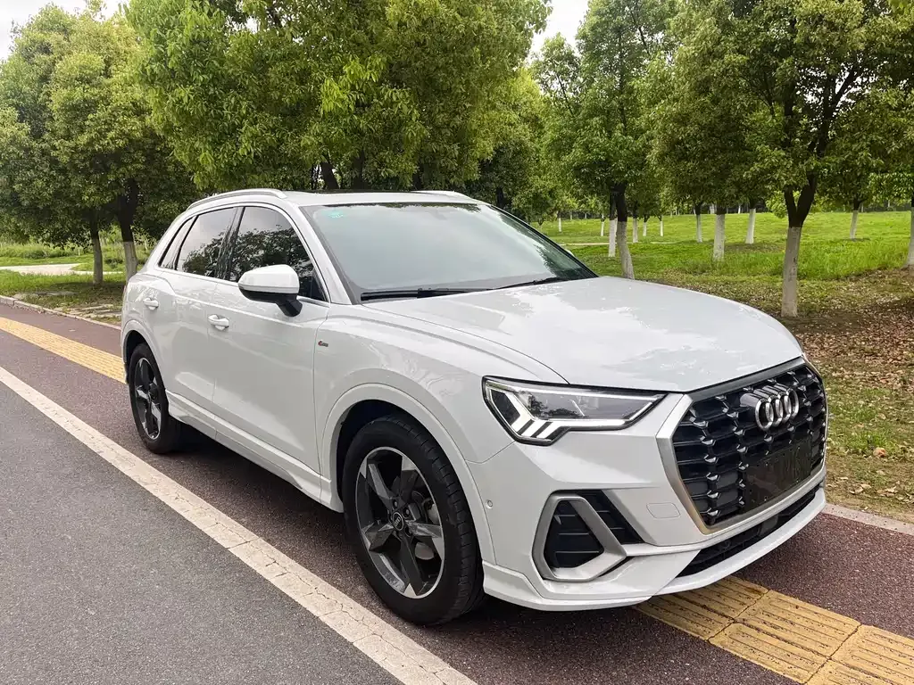 Audi Q3 2022 из CN, фото 3