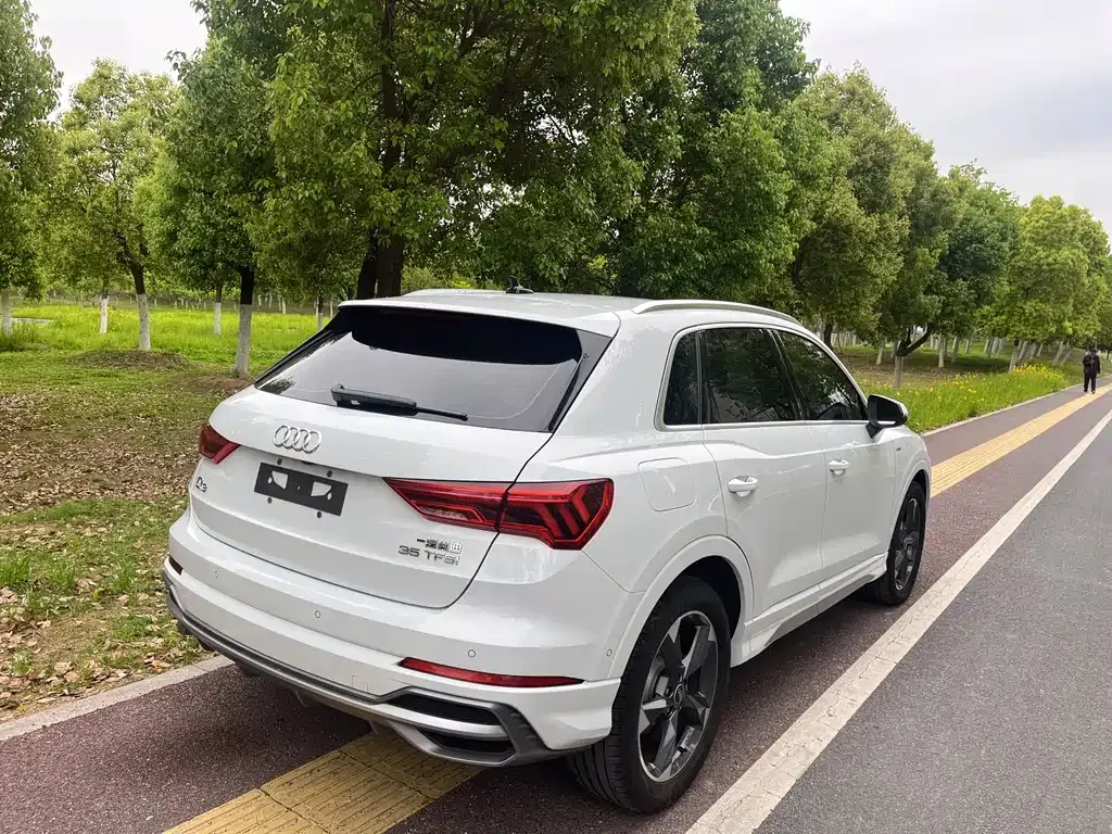 Audi Q3 2022 из CN, фото 6