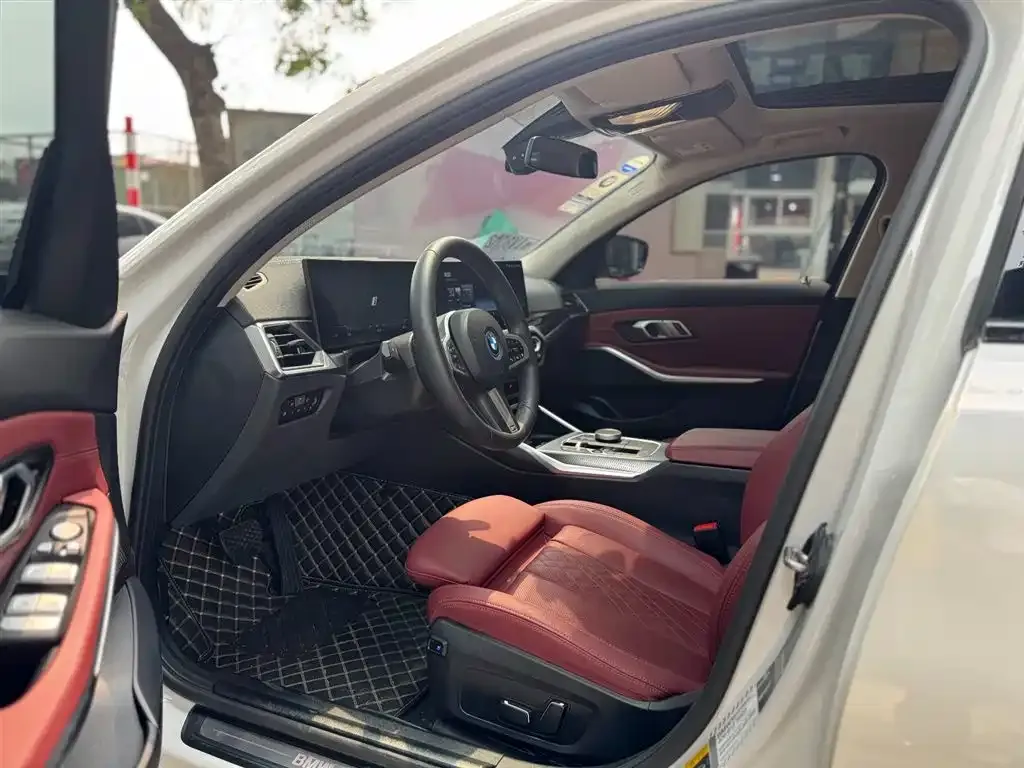 BMW i3 2023 из CN, фото 3
