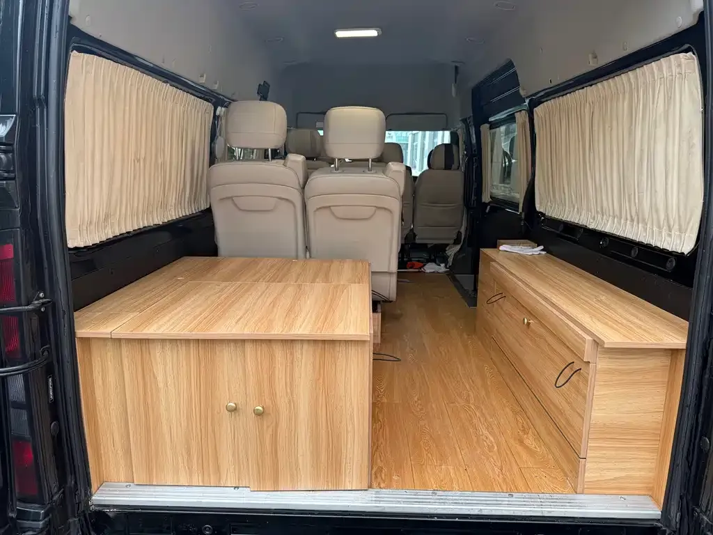 Ford Transit Custom 2023 из CN, фото 3