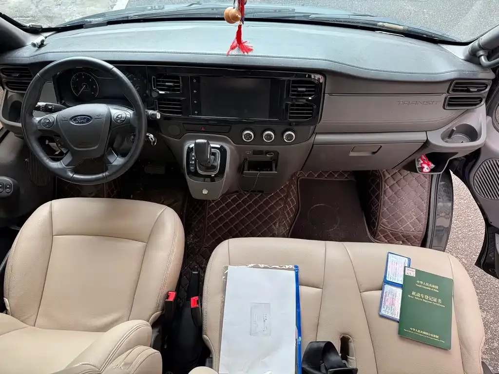 Ford Transit Custom 2023 из CN, фото 4