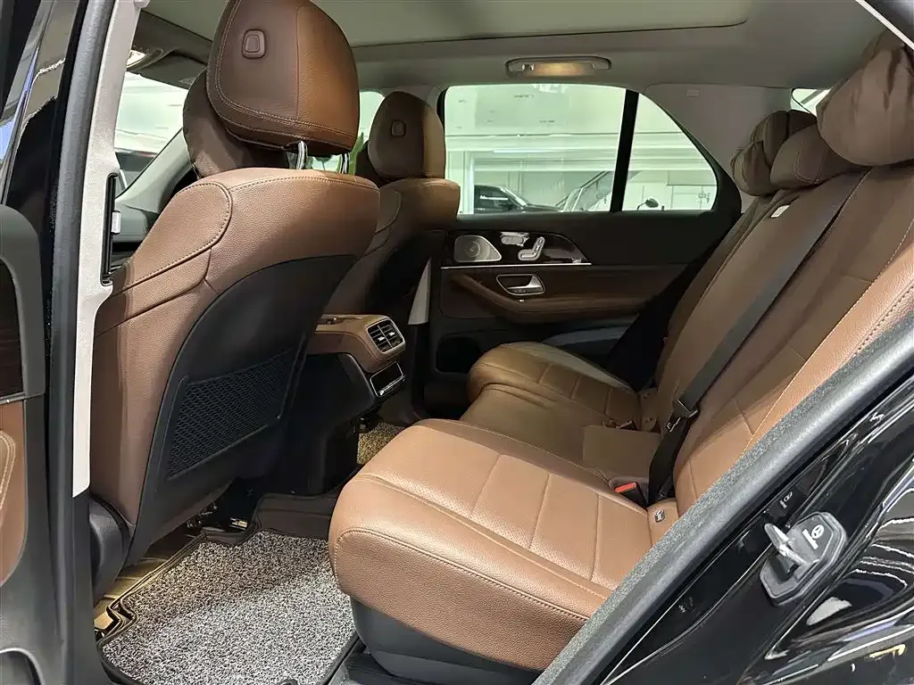Mercedes-Benz GLE 2025 из CN, фото 2
