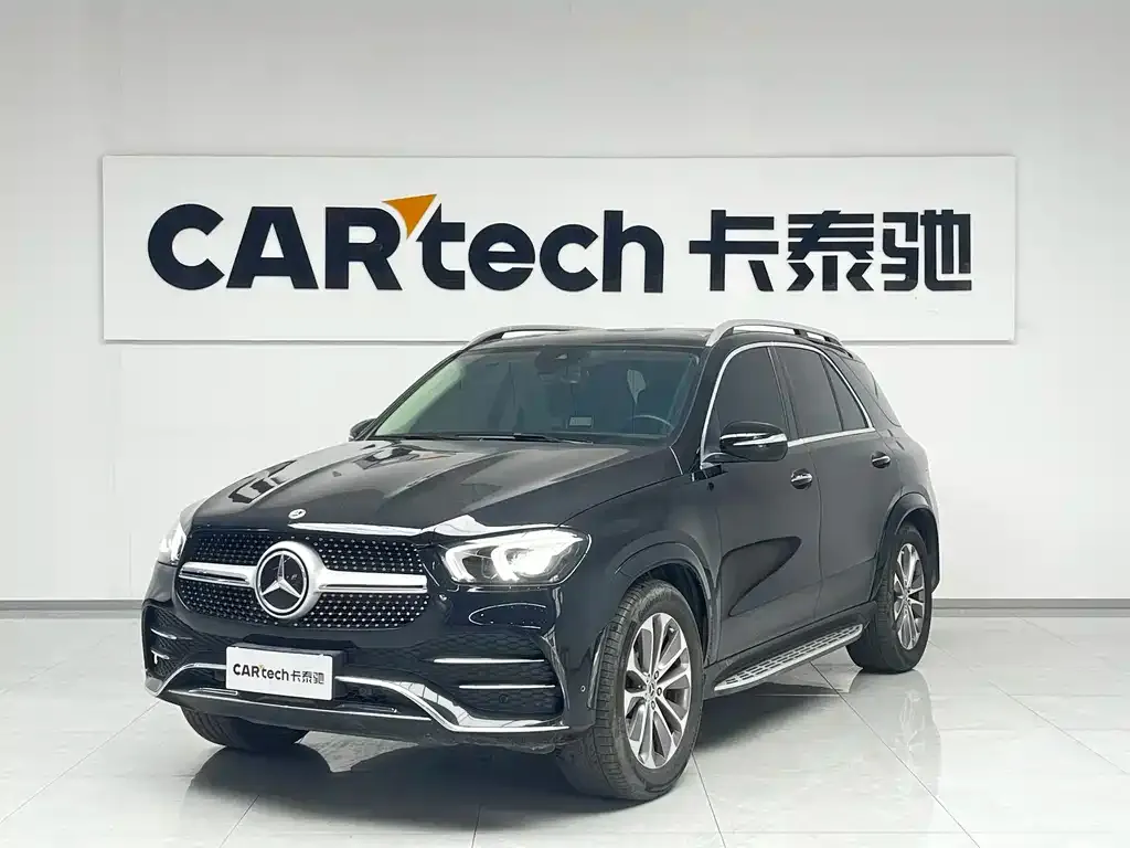 Mercedes-Benz GLE — фото 1