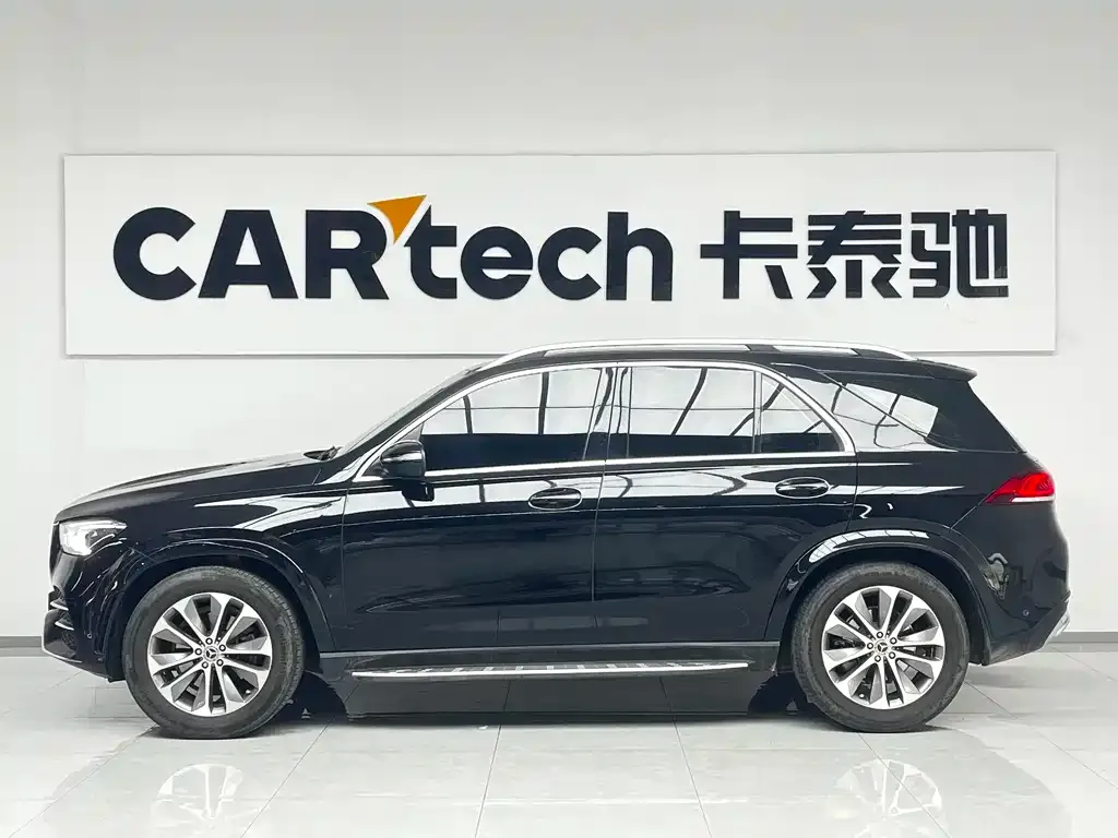 Mercedes-Benz GLE — фото 10