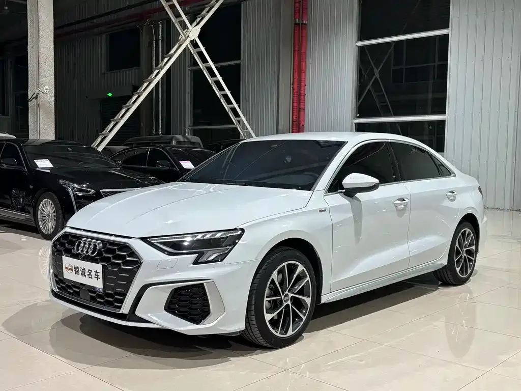 Audi A3 2022 из CN, фото 1
