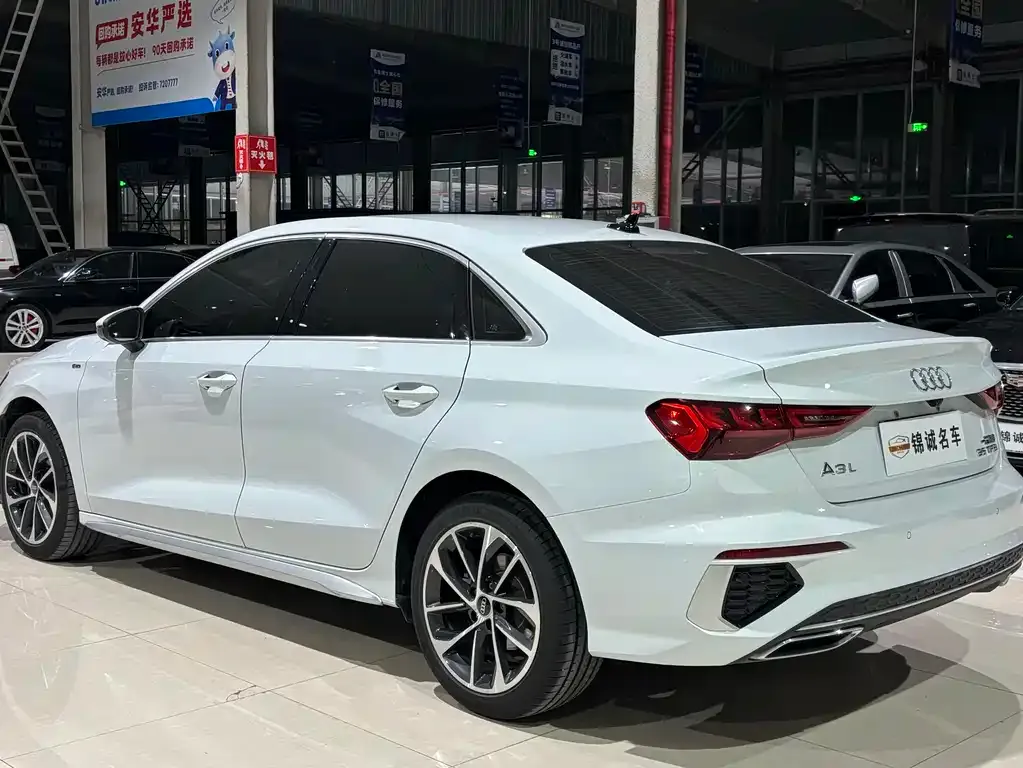 Audi A3 2022 из CN, фото 9