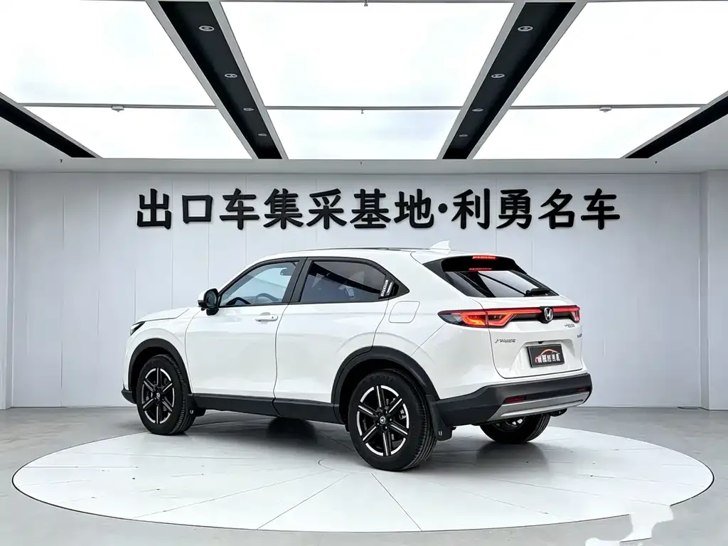 Honda Vezel 2023 из CN, фото 5