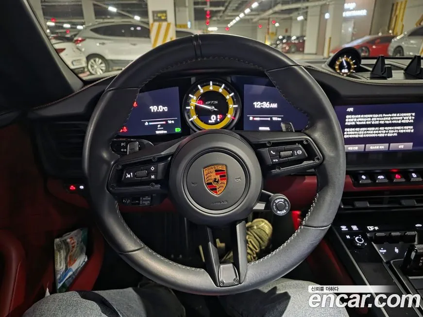 Porsche 911 2022 из KR, фото 7