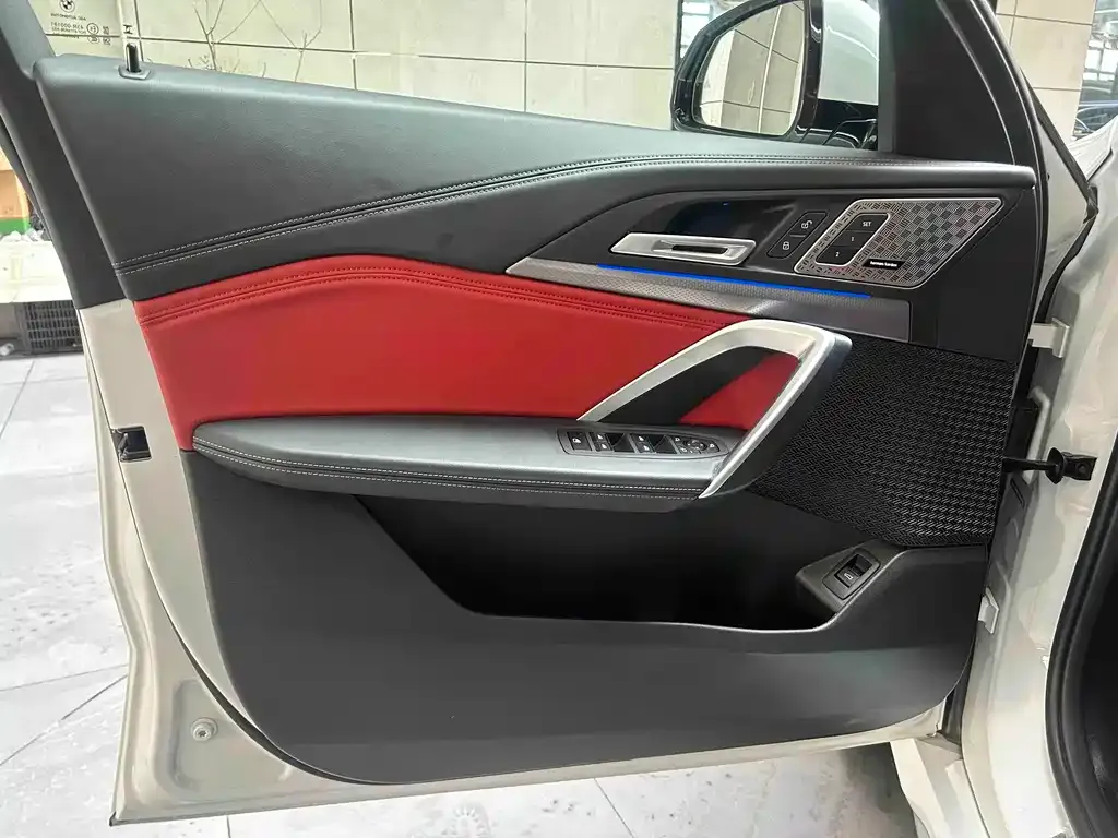 BMW X1 2024 из CN, фото 6