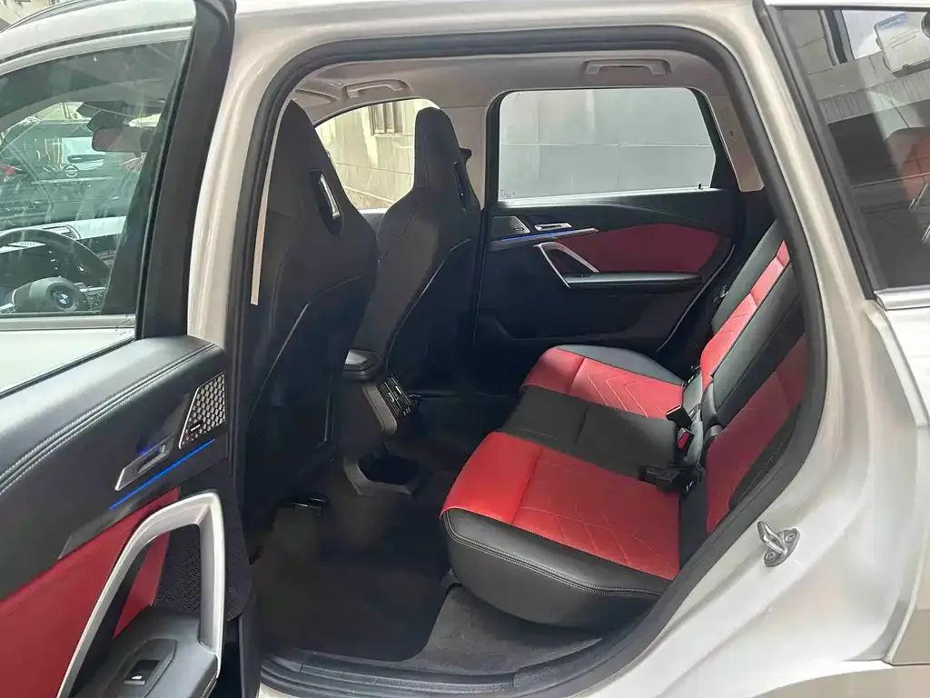 BMW X1 2024 из CN, фото 3