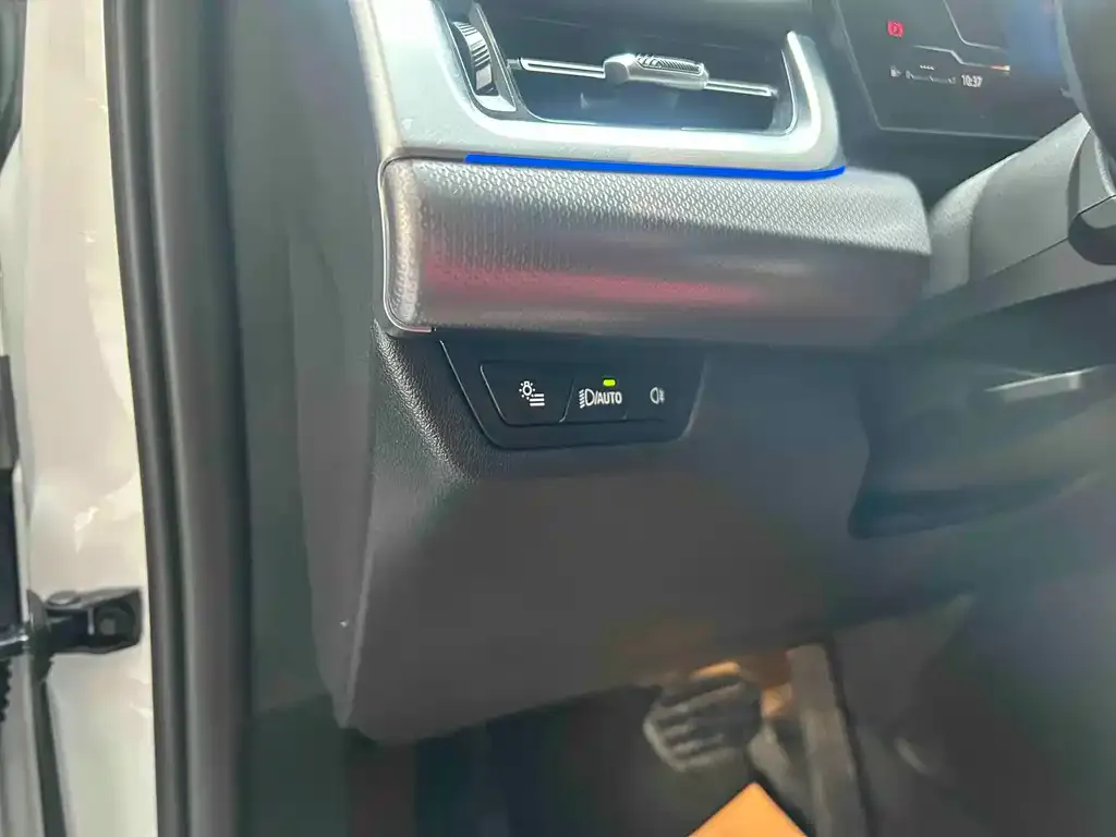 BMW X1 2024 из CN, фото 2