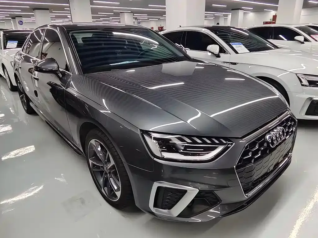 Audi A4L 2023 из CN, фото 5