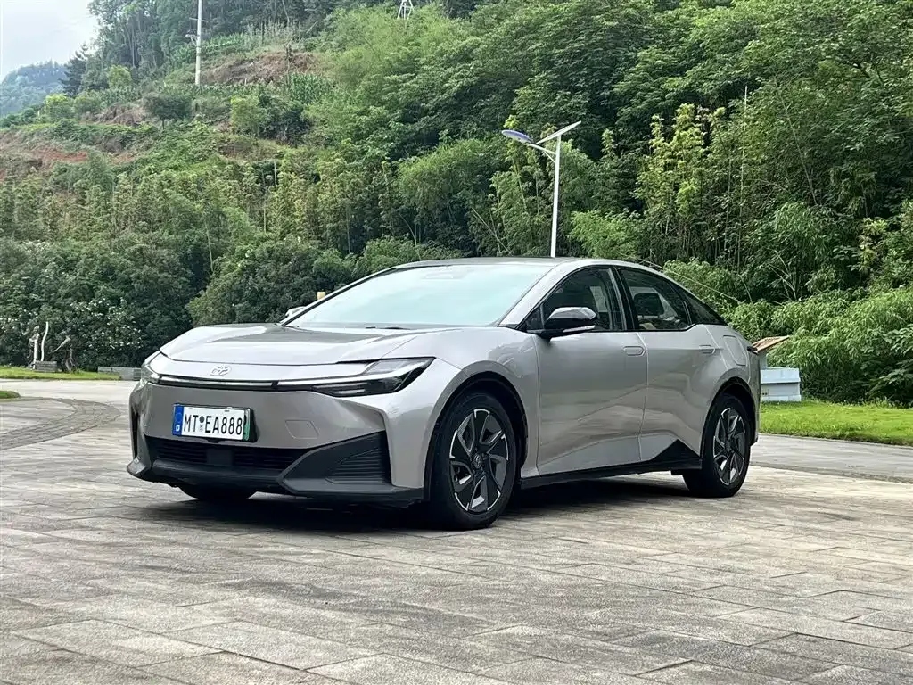 Toyota bZ3