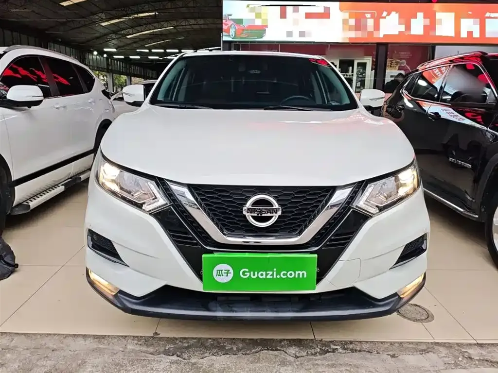 Nissan Qashqai — фото 2