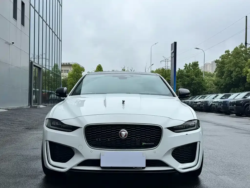 Jaguar XEL 2024 из CN, фото 5