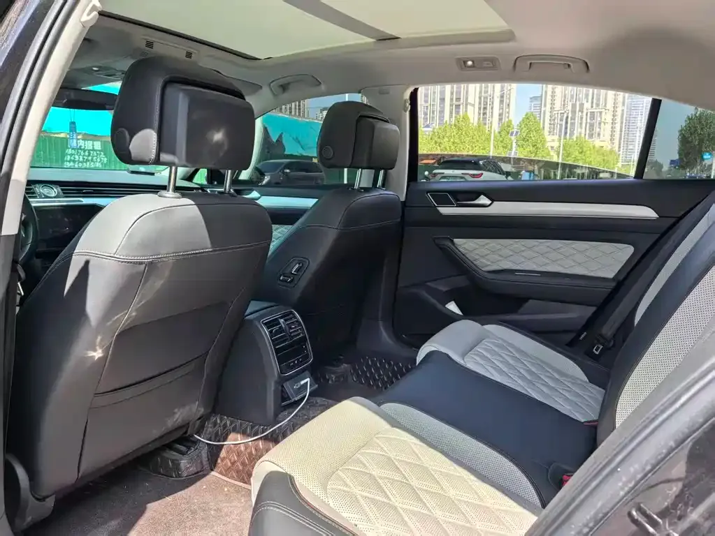 Volkswagen Magotan — фото 5