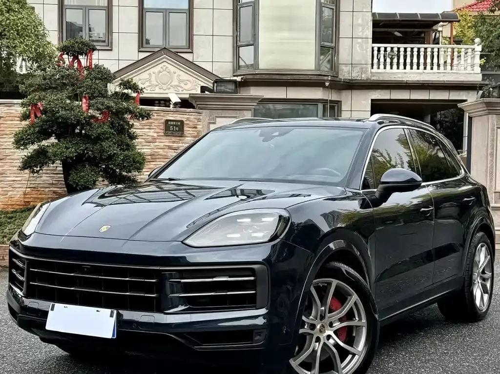 Porsche Cayenne 2023 из CN, фото 1