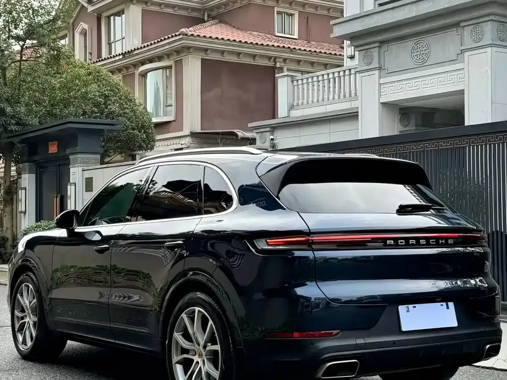 Porsche Cayenne 2023 из CN, фото 4