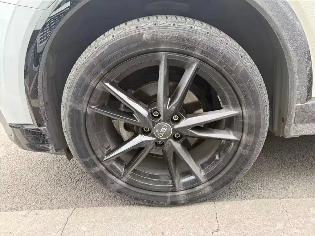 Audi Q2L 2021 из CN, фото 6