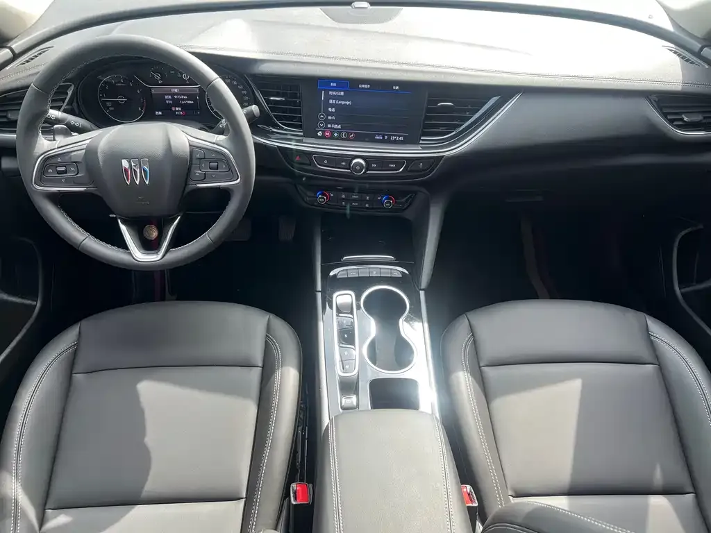 Buick Regal 2024 из CN, фото 3