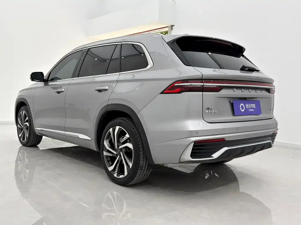 Geely Xingyue L — фото 4