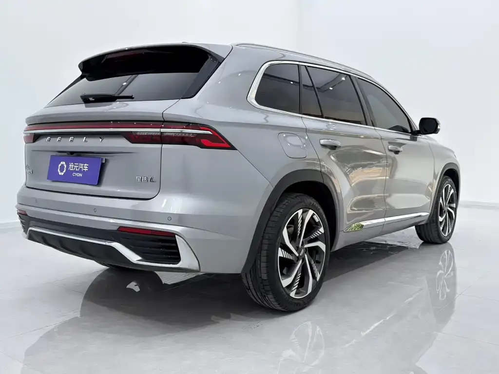 Geely Xingyue L — фото 8