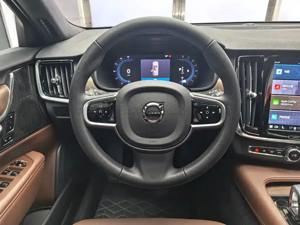 Volvo V90 — фото 10