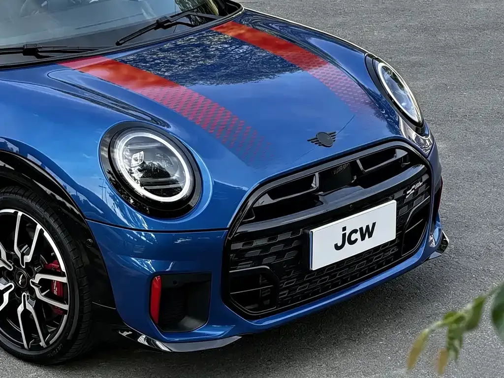 MINI JCW (John Cooper Works) — фото 6