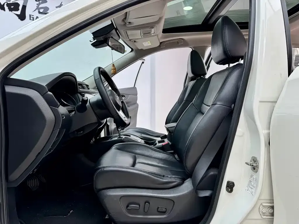 Nissan X-Trail 2021 из CN, фото 10