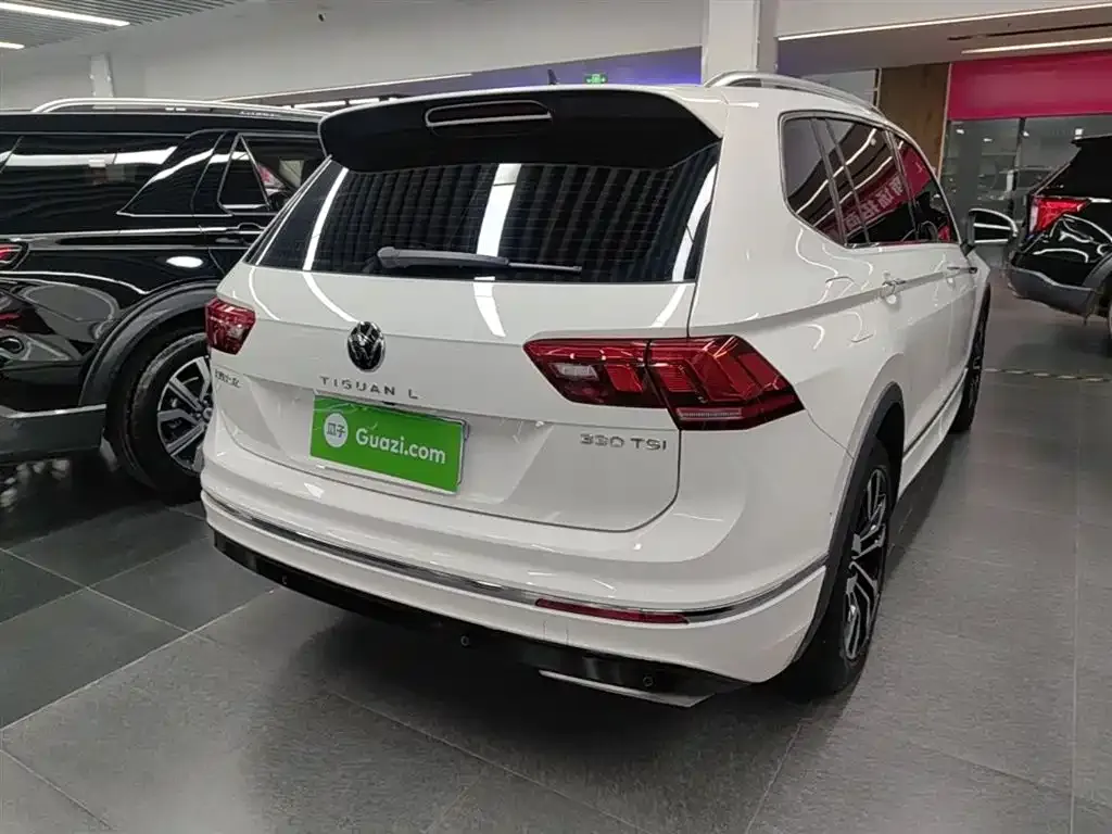 Volkswagen Tiguan L 2021 из CN, фото 4