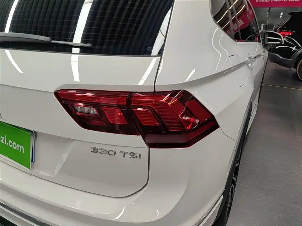 Volkswagen Tiguan L 2021 из CN, фото 2
