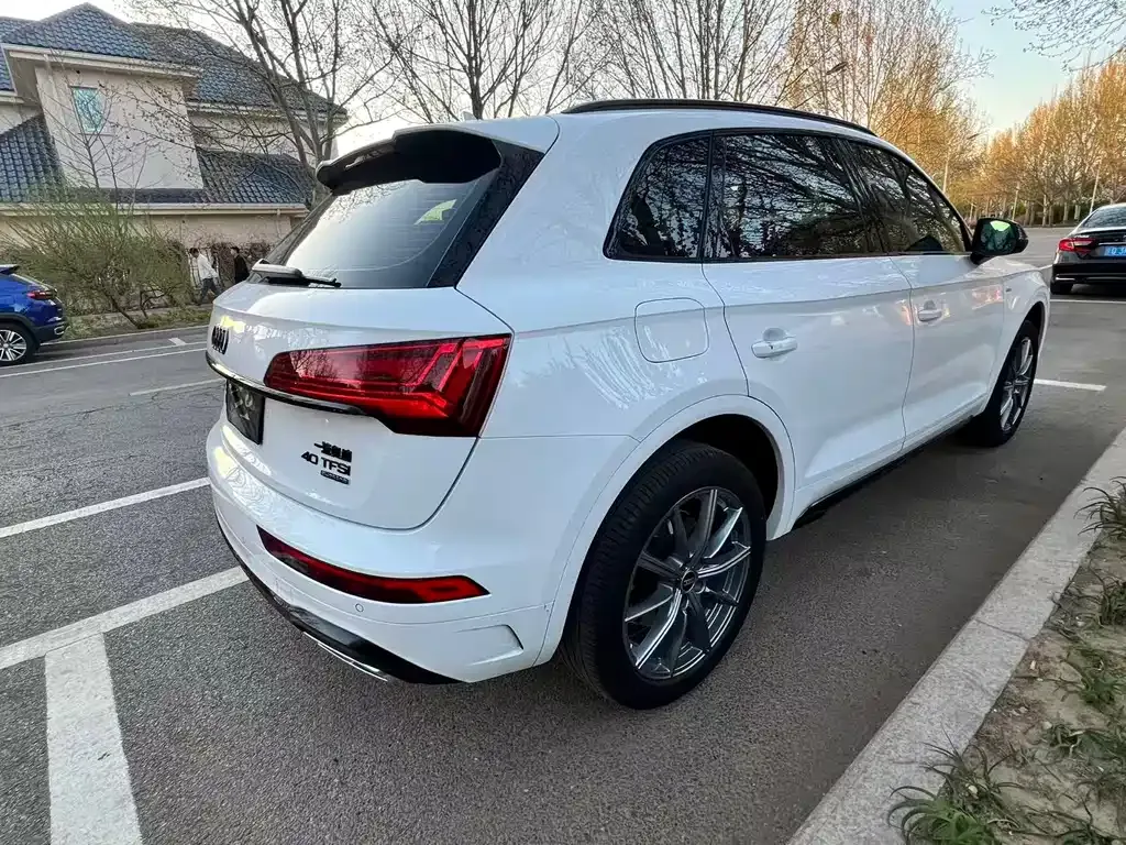 Audi Q5L 2024 из CN, фото 6