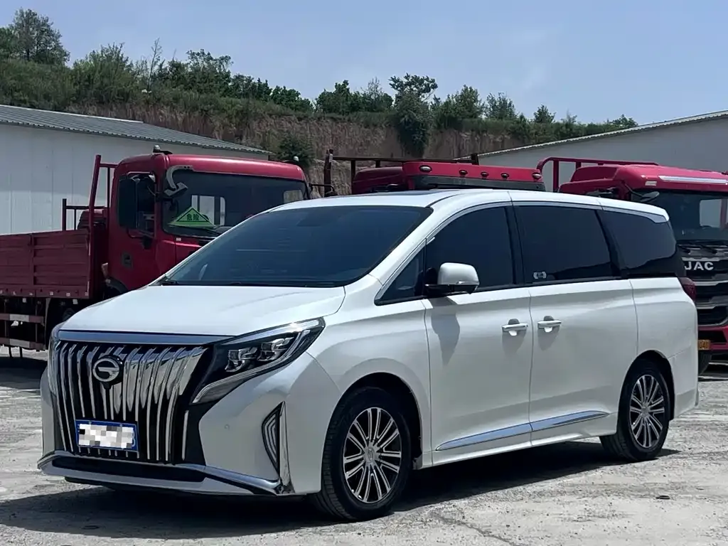 GAC Motor Trumpchi M8 — фото 1