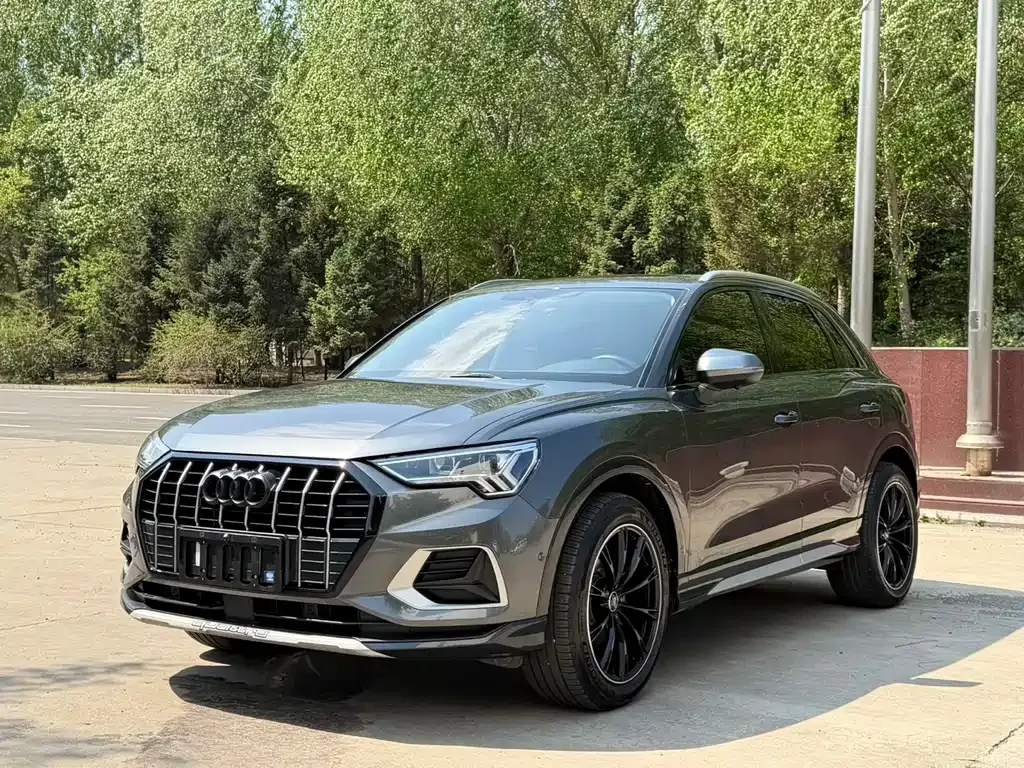 Audi Q3 2022 из CN, фото 1