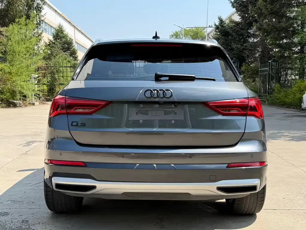 Audi Q3 2022 из CN, фото 2
